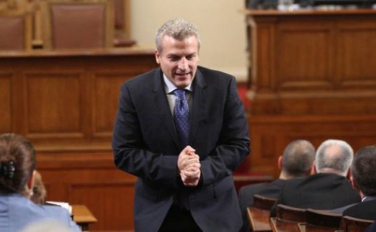 Нелицензиран медицински център “лекувал” рак в София