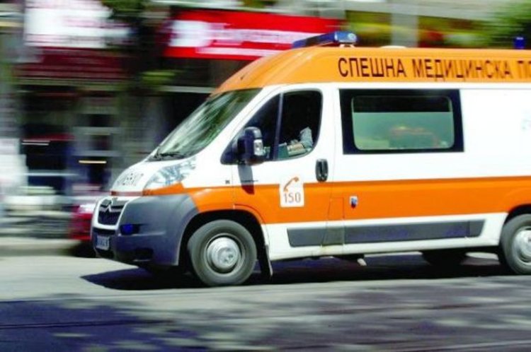 Дете загина след падане от седмия етаж в Русе  