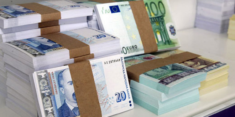 Излишъкът в бюджета е 1,06 млрд. лева