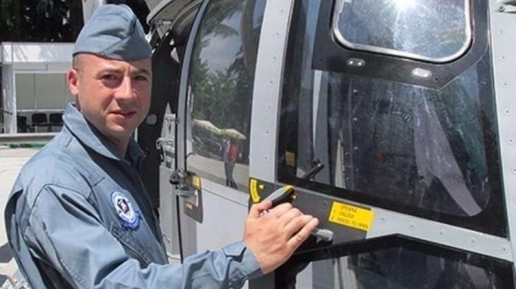 Изпращат майор Анастасов с пълен военен церемониал
