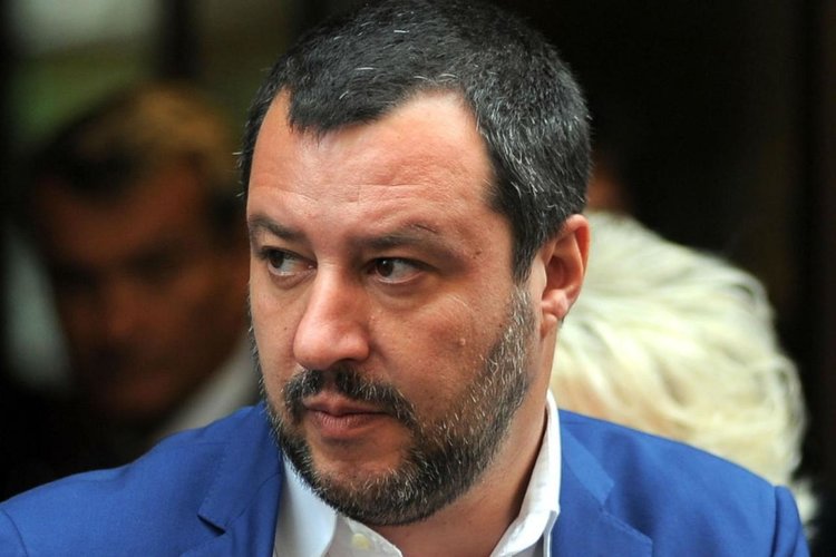 Италия няма да приеме и един мигрант, ако ЕС...