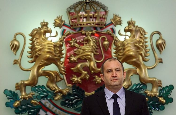 Президентът за шпионажа: Безсилието на управляващите се изражда в паническо търсене на враг