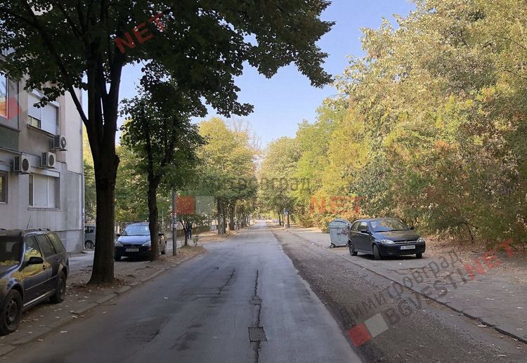 Започнаха ремонтни дейности по димитровградска улица