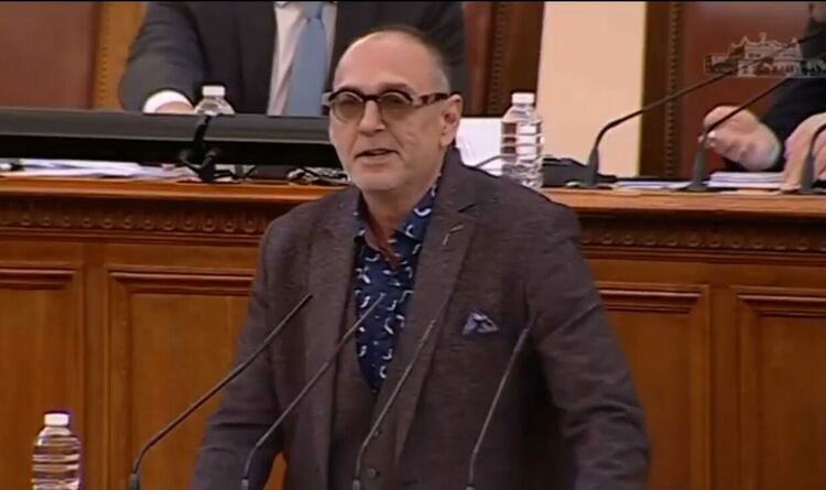 Любен Дилов за ергенския данък и хората, които се възбуждат от данъчни закони