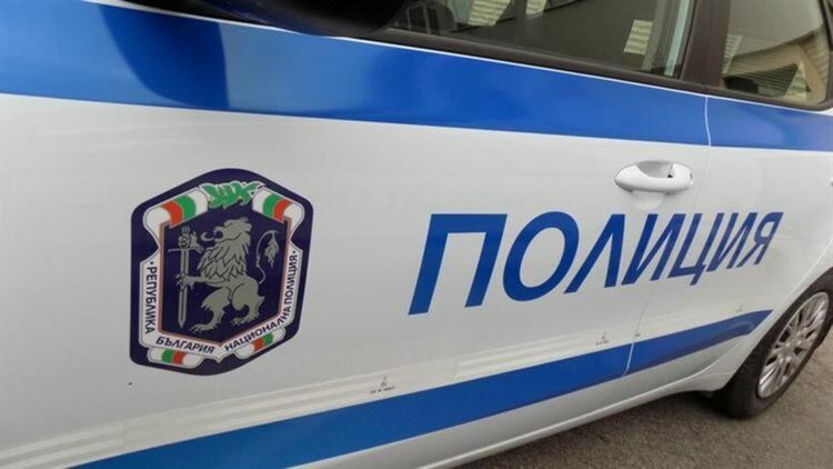 26-годишен задигна раница с инструменти от чужд автомобил