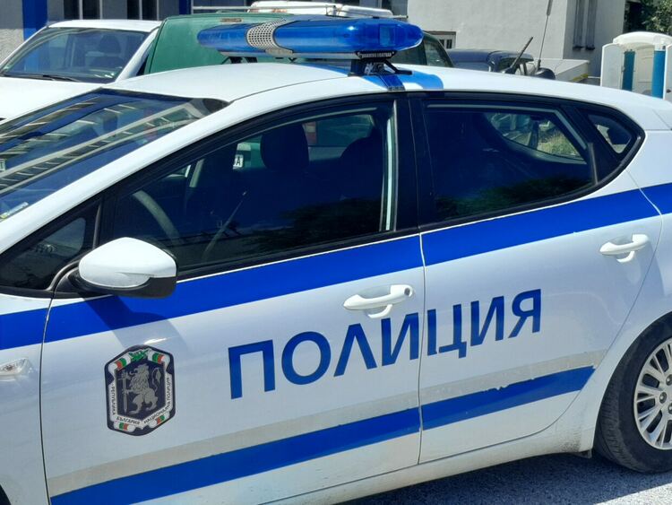 Асеновградски крадци задигнаха транформаторни кутии от гарата в Крумово