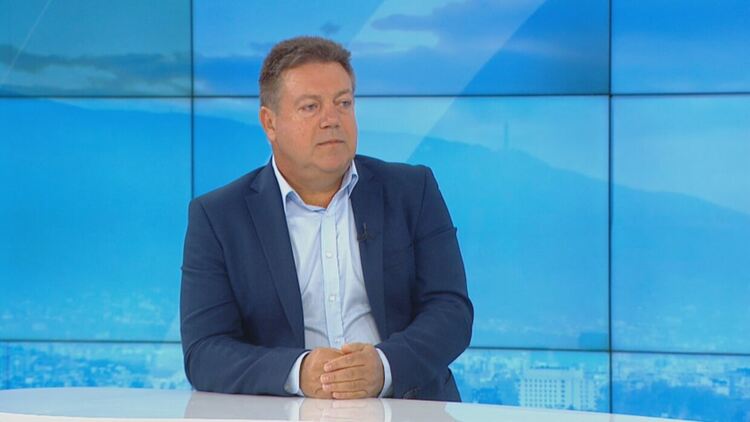 Иван Маджаров: Електронните извинителни бележки за учениците ще са без диагноза