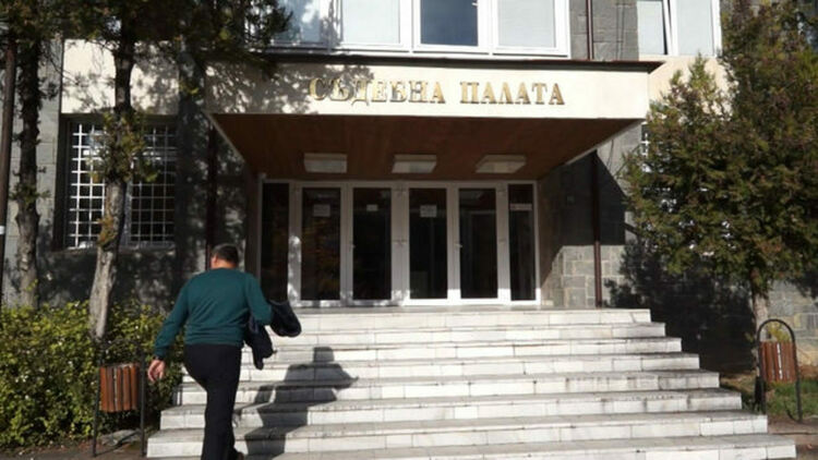 Четири дни Административен съд ще гледа жалбата на Сабрутев за касиране на изборите