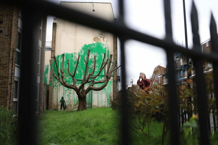  Банкси с нова творба и силно послание