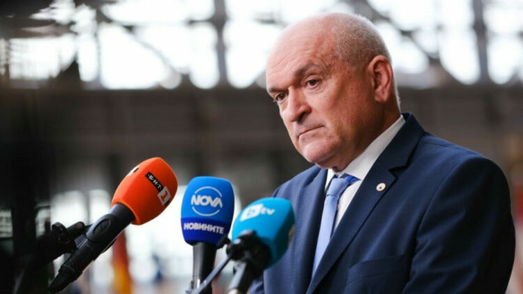 Главчев предлага да поеме МВнР