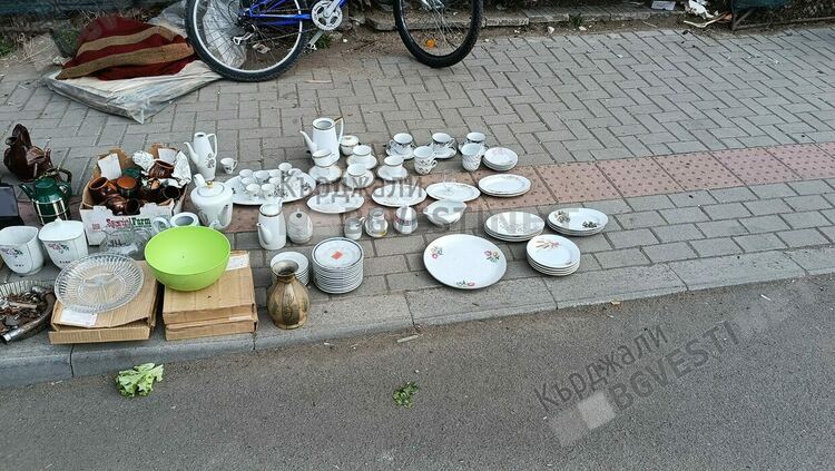 В навечерието на Третомартенското кафе в Кърджали  на Битака изкараха филджанчетата на нашите дядовци и баби