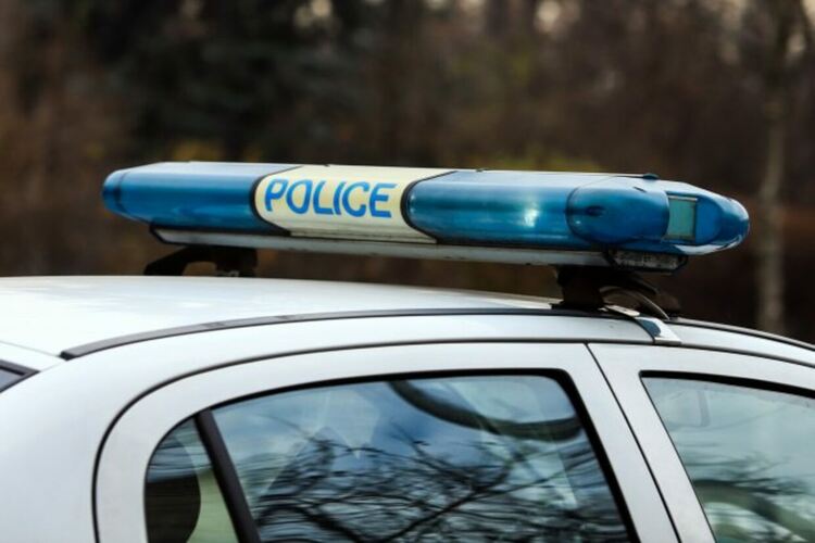 Двама с опасност за живота след стрелба на плаж във Варна