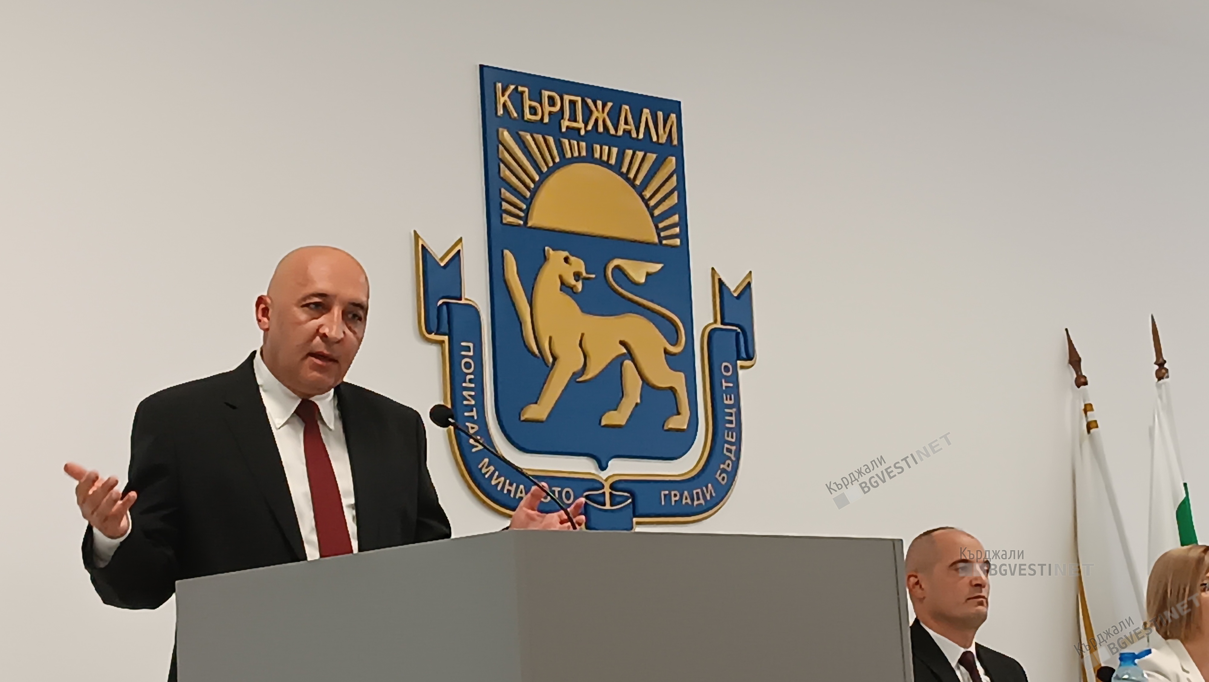 Кметът Ерол Мюмюн:Всичко за община Кърджали е замразено или полузамразено!