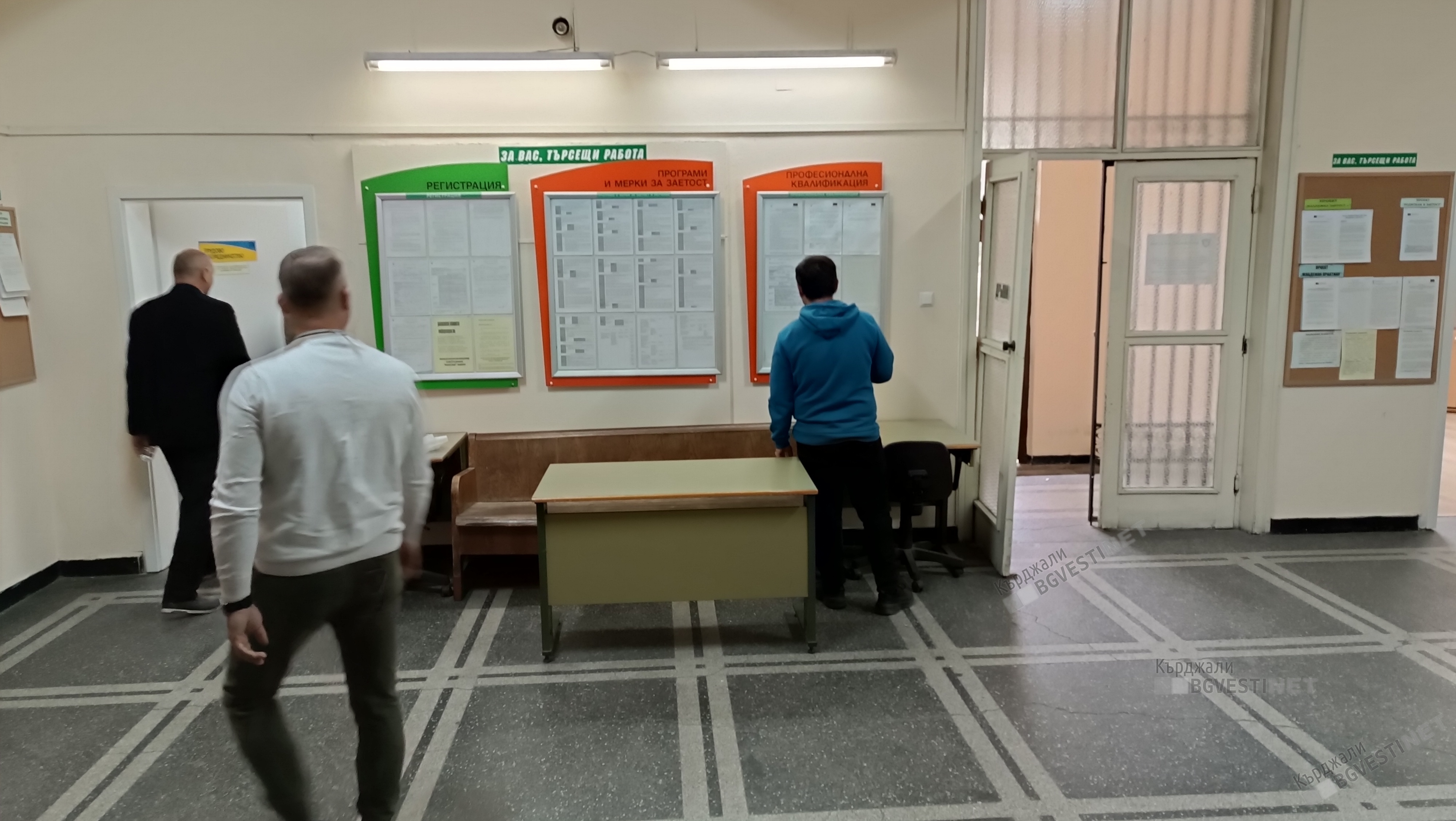 504 души са се регистрирали в Бюрата по труда в областта само за месец