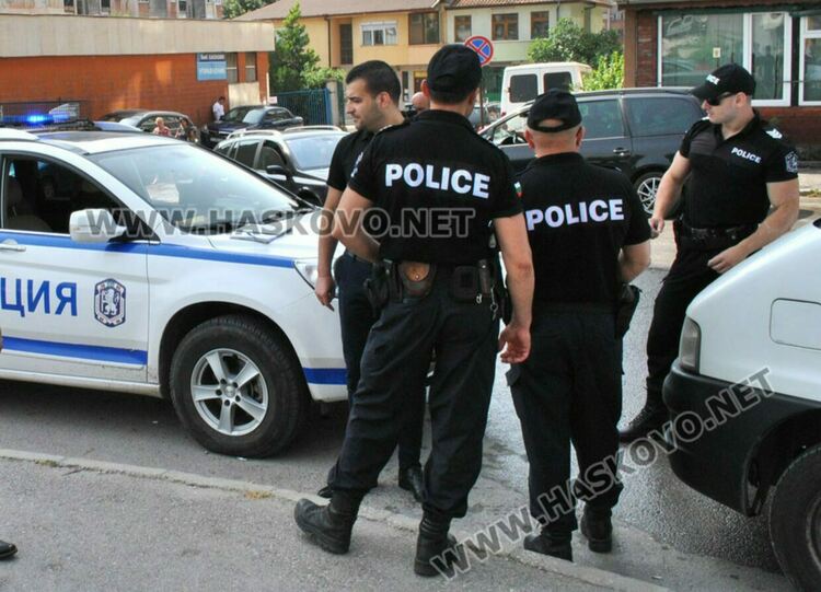 Непотвърдена информация за убийство в димитровградския квартал „Черноконево“