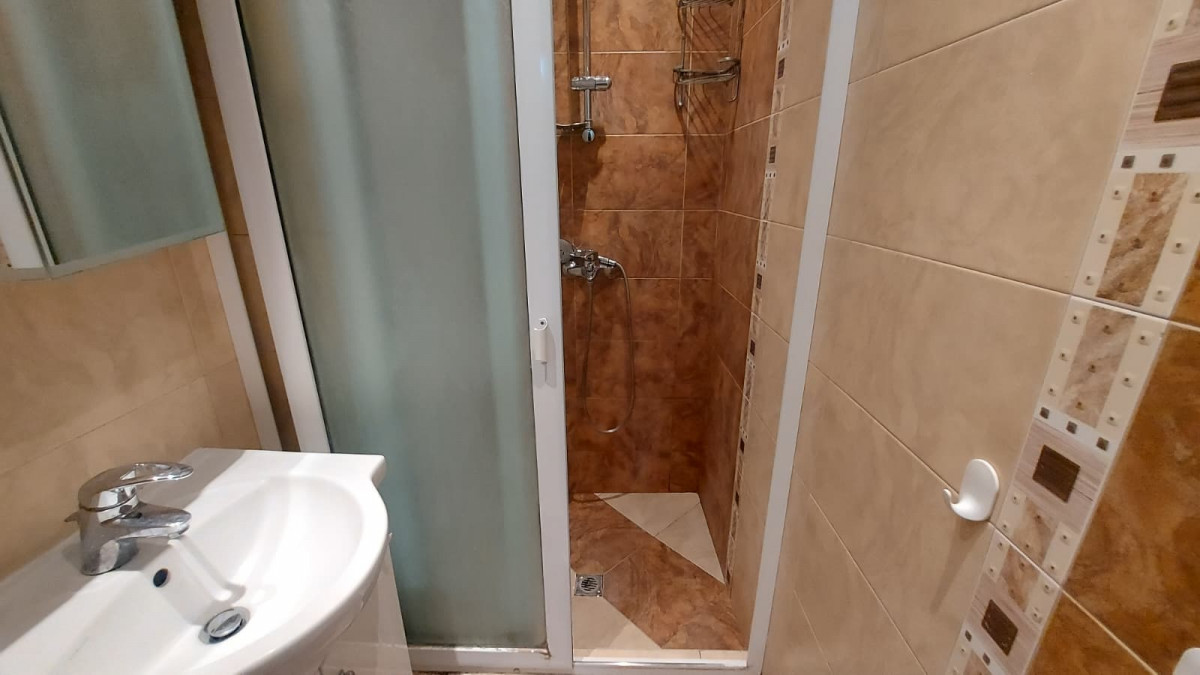 Тристаен апартамент в кв.Македонски,гр.Хасково