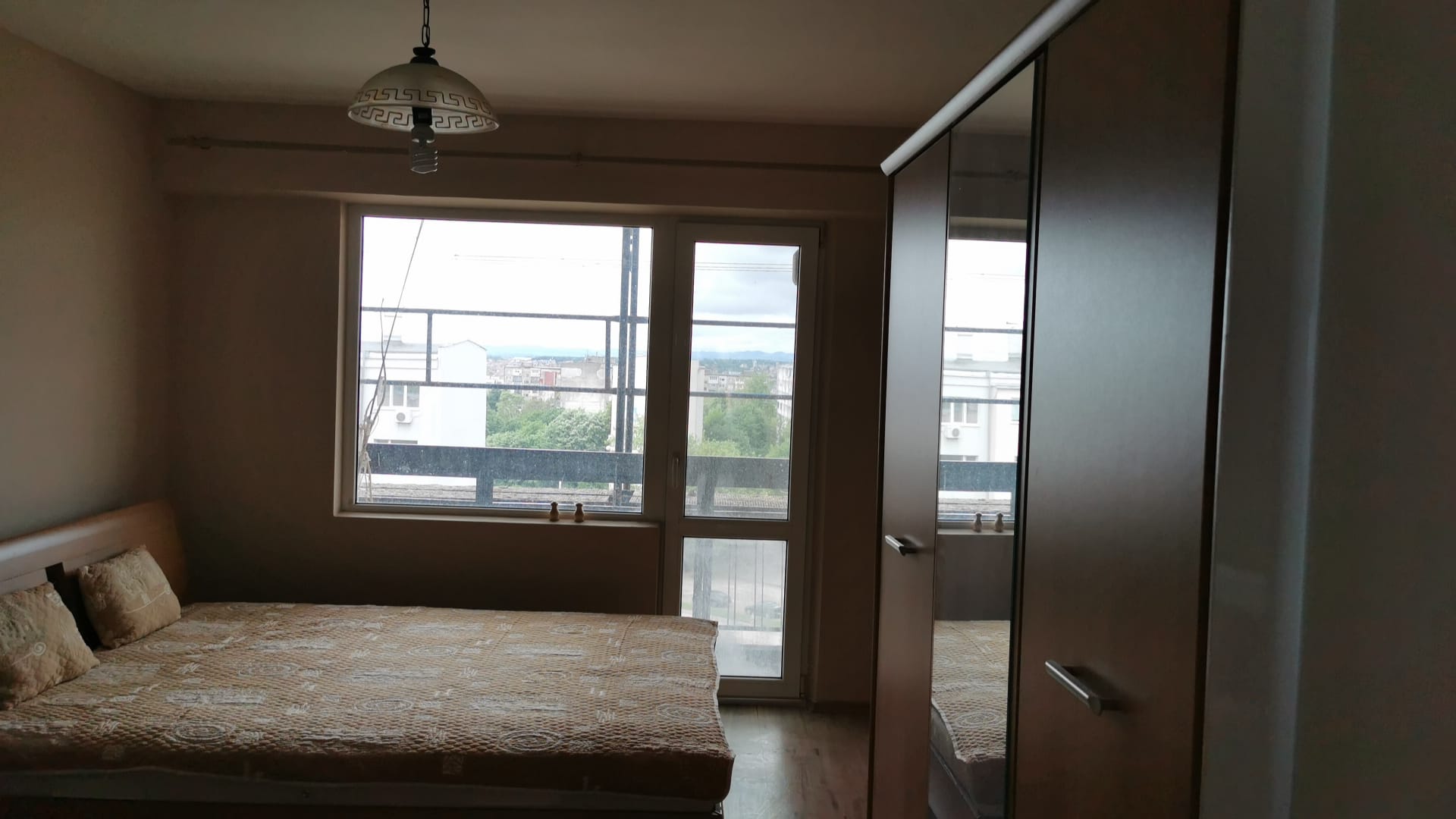 Продава се апартамент в гр. Хасково, кв. Орфей