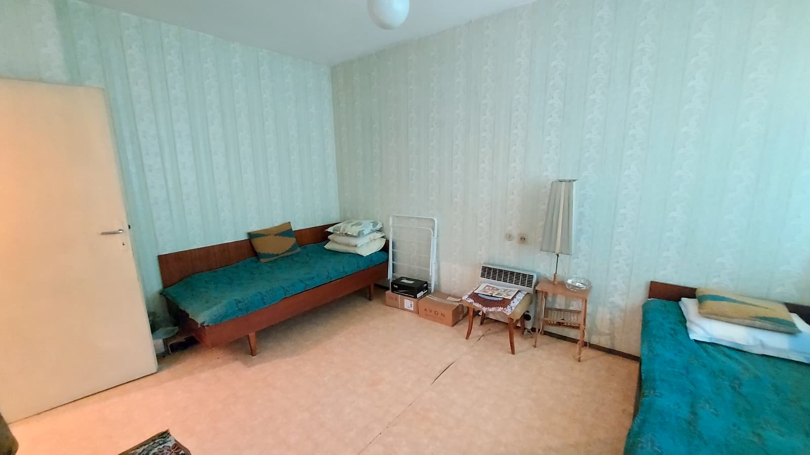 Тристаен апартамент в кв. Дружба , град Хасково