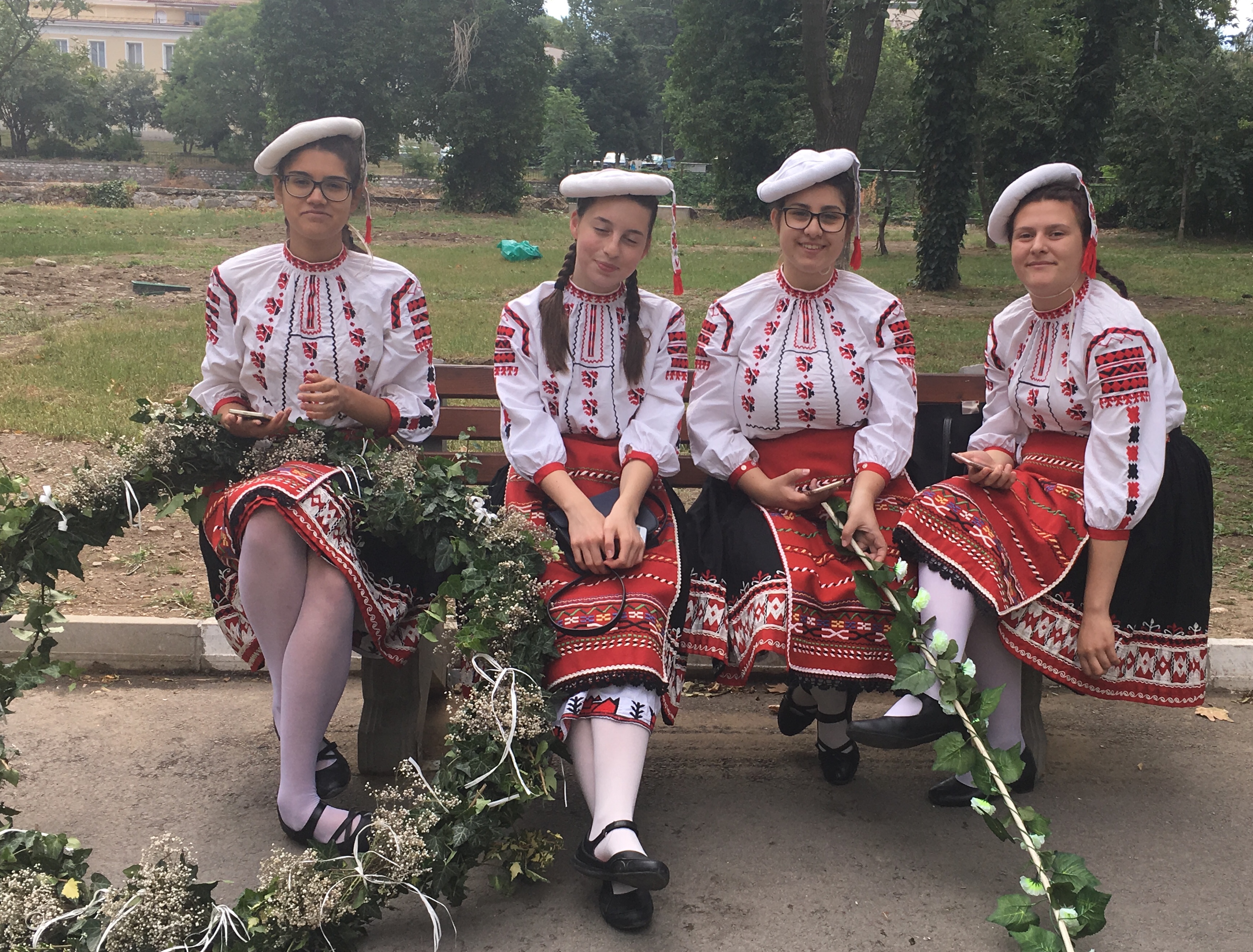 На Еньовден край Чая Снимка: Asenovgrad.NET